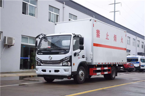 國六東風(fēng)大多利卡黃牌危險(xiǎn)品廂式運(yùn)輸車可出1類爆破、2類氣體、氣瓶、3類液體、9類雜項(xiàng)可任意出證