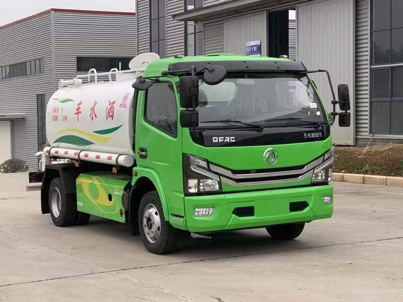 6.8噸東風(fēng)LNG、CNG灑水車介紹