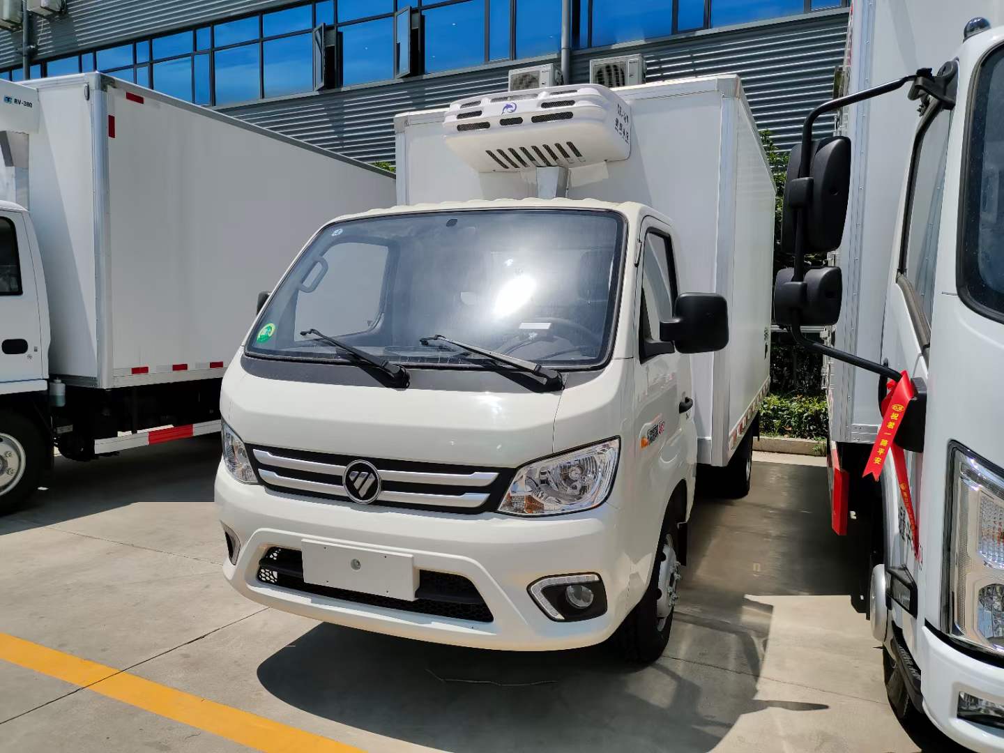 國六 福田祥菱M2冷藏車，現(xiàn)車一臺