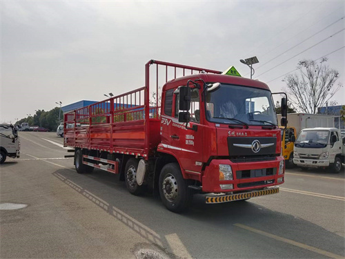 國六東風(fēng)小三軸9.6米氣瓶運輸車廠家直銷，價格優(yōu)惠