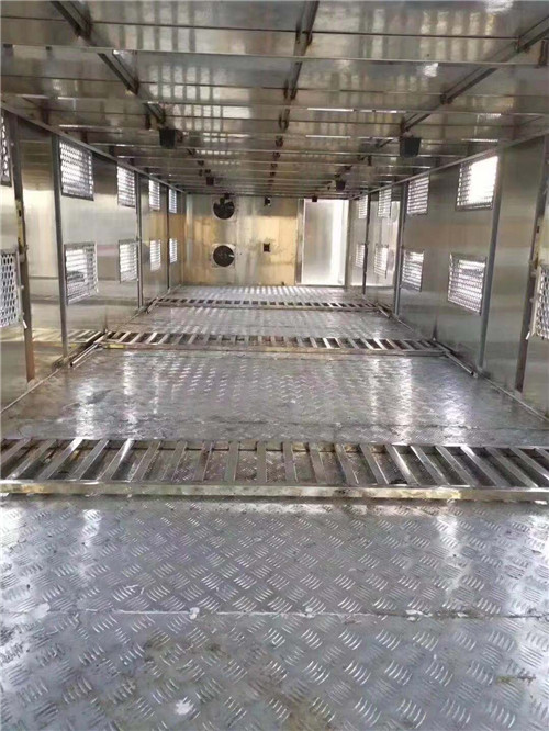 歐曼前四后八雛禽運輸車圖片