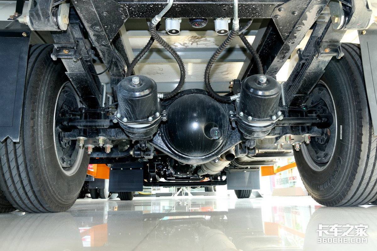 圓你4JJ1配藍(lán)牌的夢(mèng)&nbsp;圖解翼放EC7冷藏車(chē)