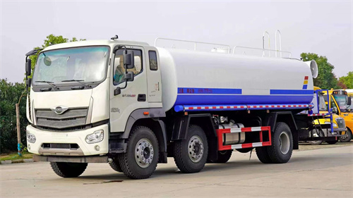 福田時代領(lǐng)航ES7小三軸18方抑塵車 福田時代領(lǐng)航ES7小三軸18方抑塵車