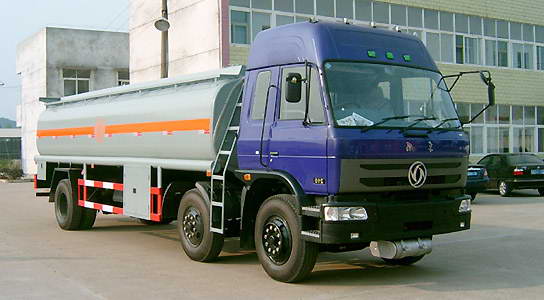 東風(fēng)紫羅蘭小三軸加油車