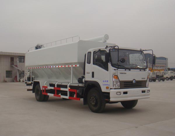 重汽王牌22立方散裝飼料運(yùn)輸車(chē)
