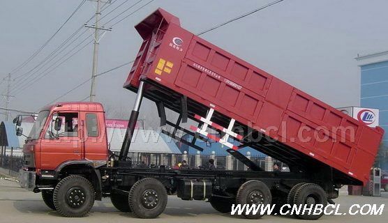 東風(fēng)前四后八自卸車(chē)