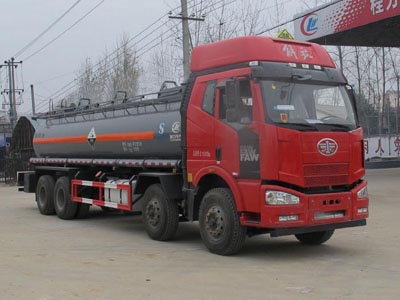 國(guó)五解放前四后八腐蝕性物品罐式運(yùn)輸車