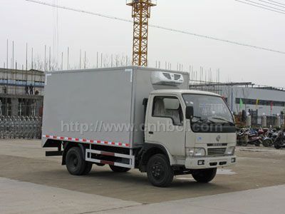 廂長(zhǎng)3.65米冷藏車