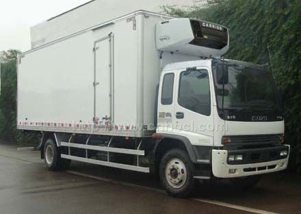 廂長(zhǎng)7.345米冷藏車